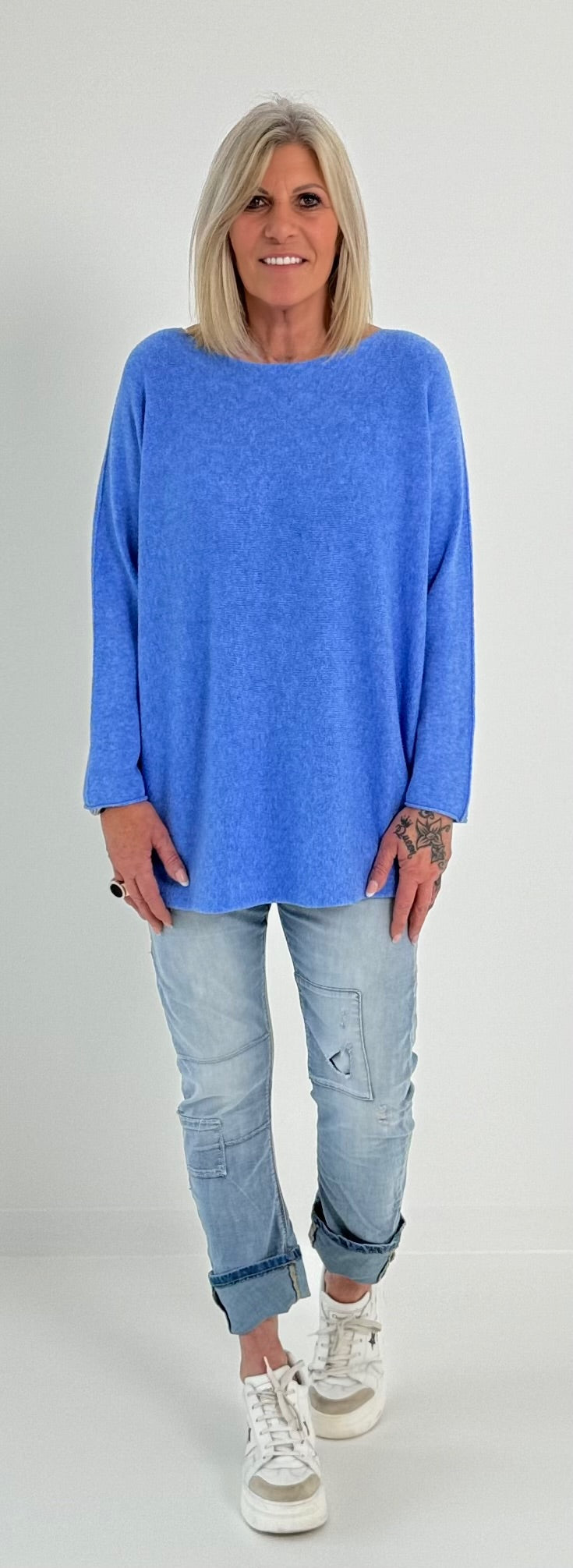 Feinstrick Pulli mit Rundhals Modell "Jess" - blau