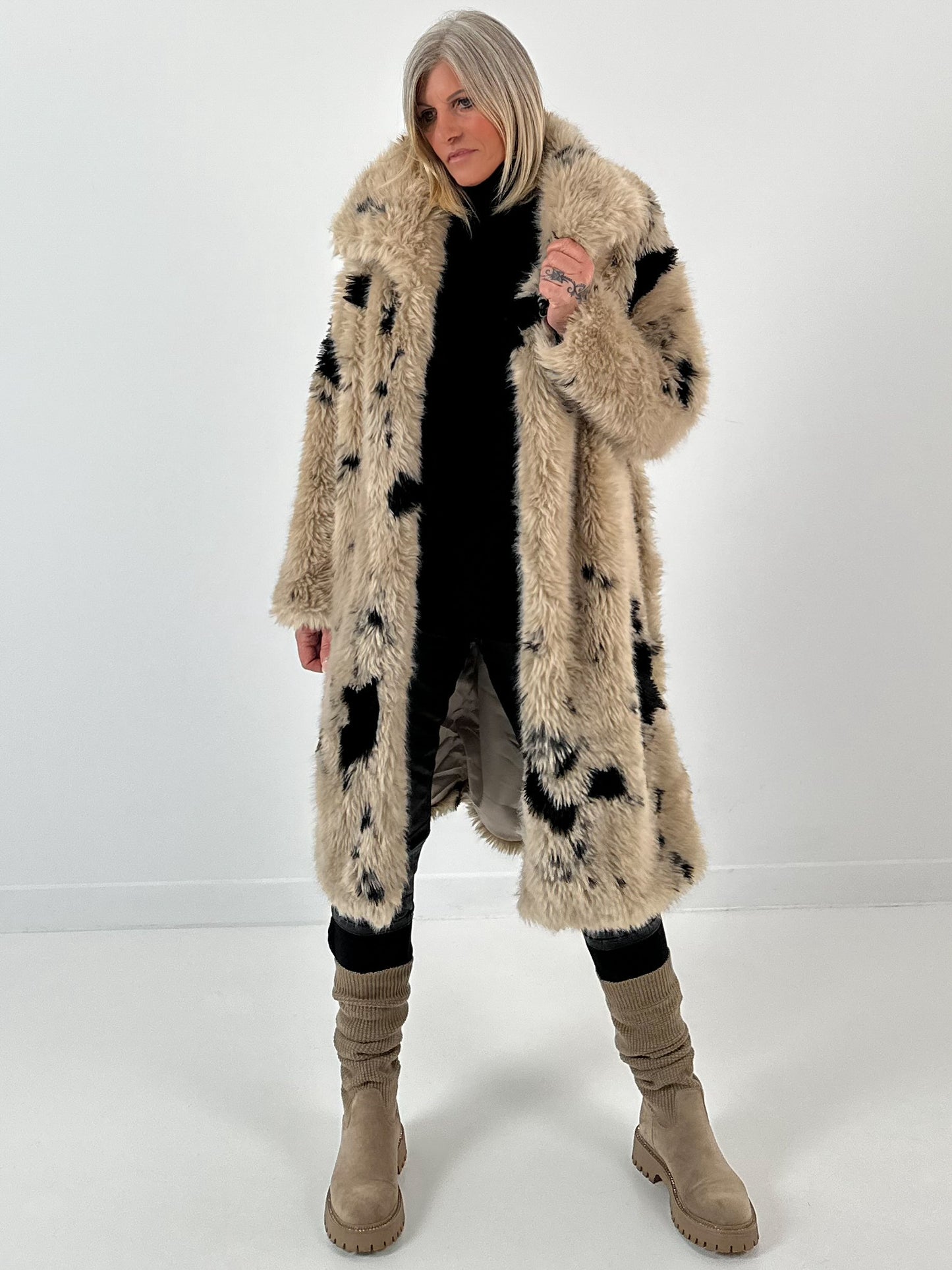 Jasmodel "Iconic Flur" - beige-zwart