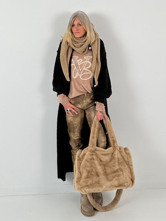 Second choice long knitted coat model "Cosy Duster" - mocha