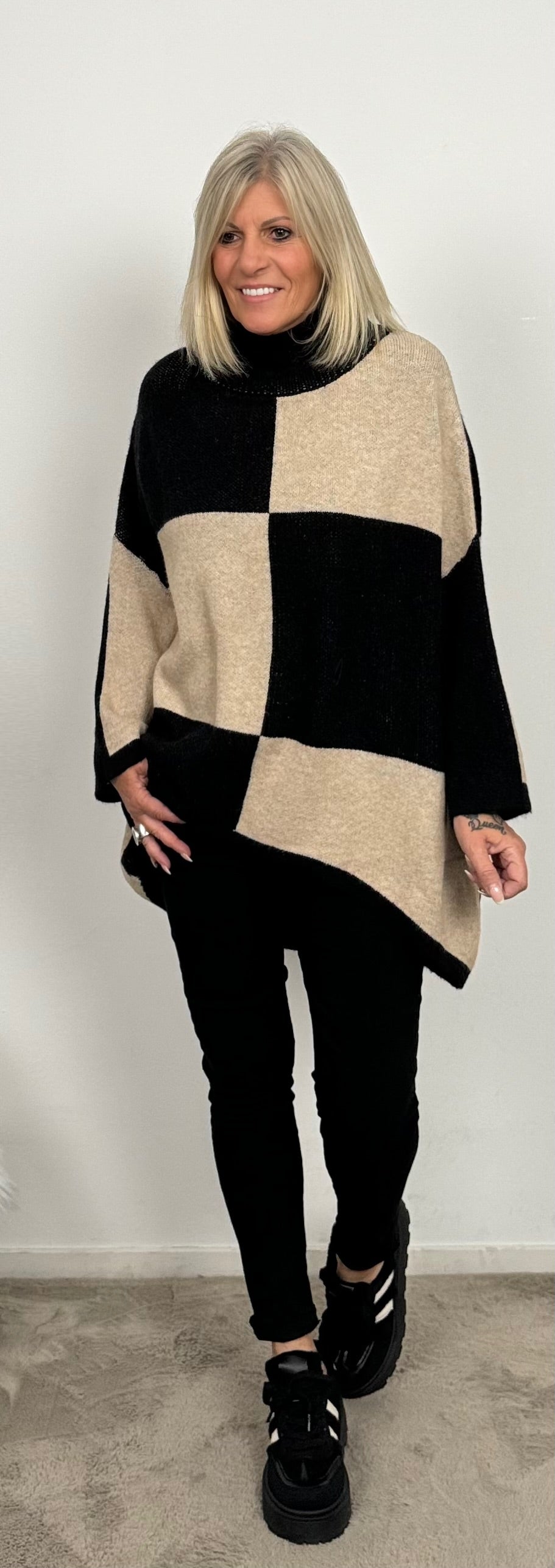 Sweater "Ginger" - black-beige