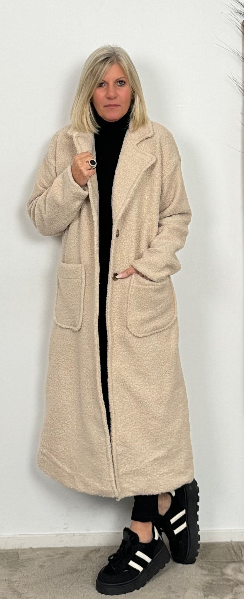 Coat "Wonderful" - beige