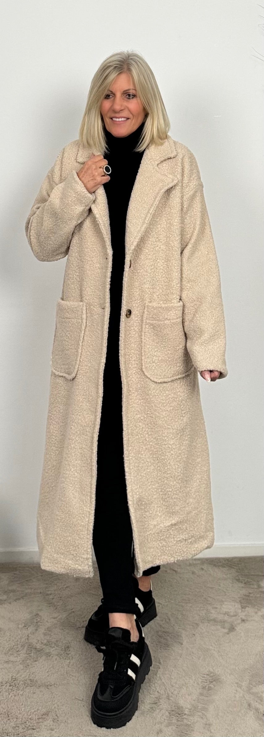 Coat "Wonderful" - beige