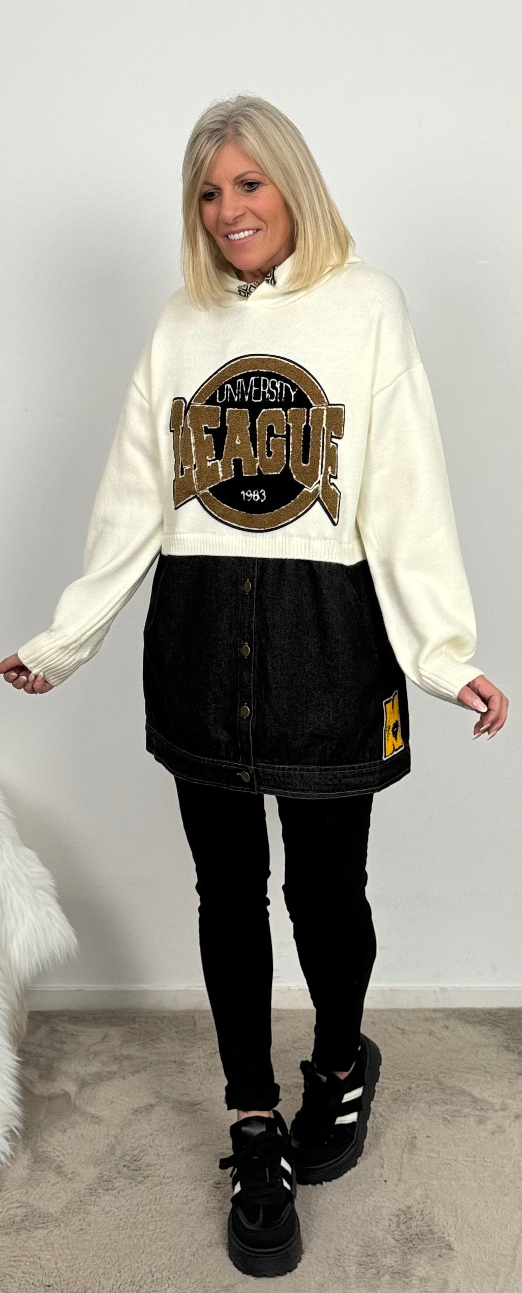 Knitted hoodie with jeans "Stay" - ecru