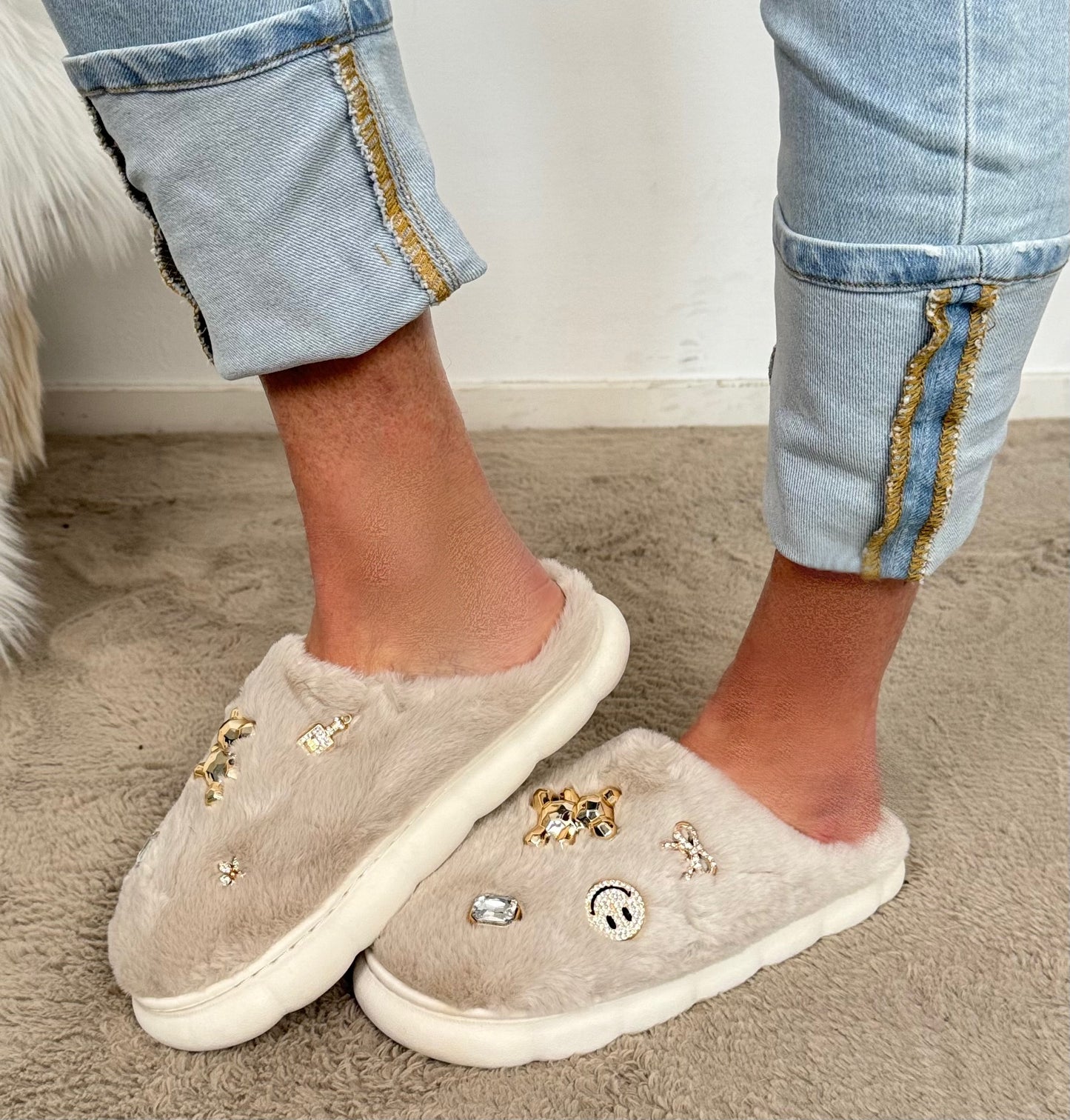 Fur slipper "Ira" - beige