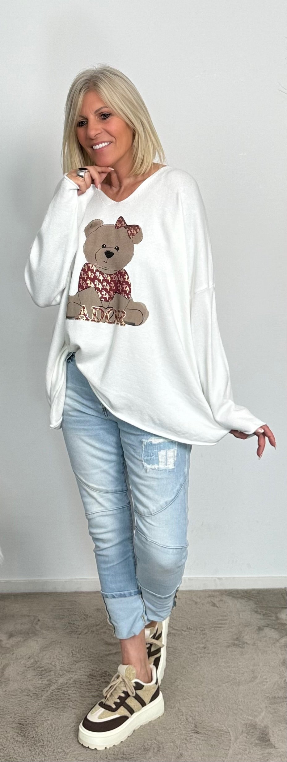 Oversized sweater "Leni" - white