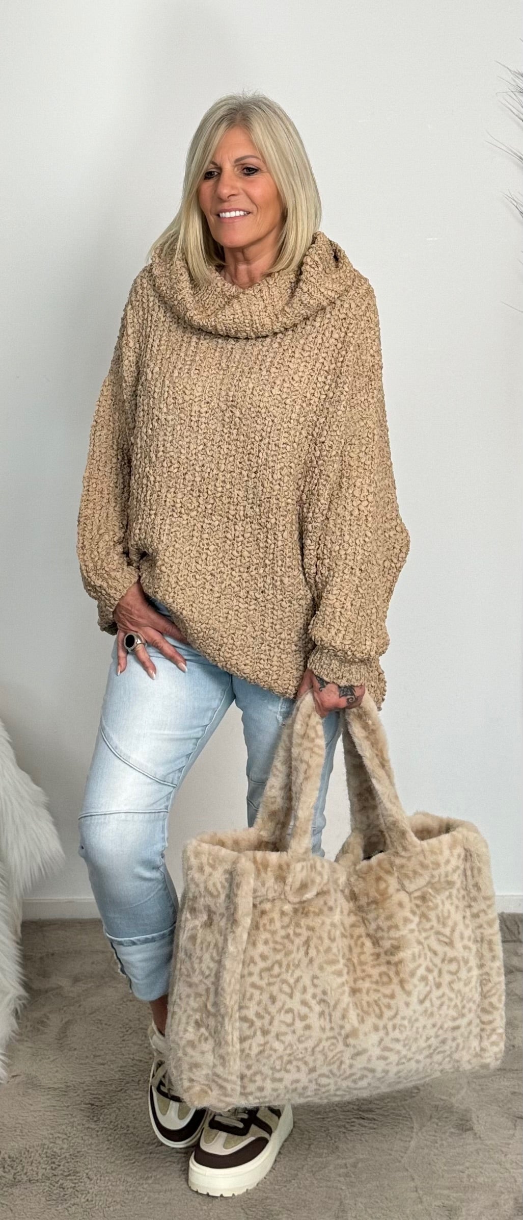 Sweater "Jule" - camel