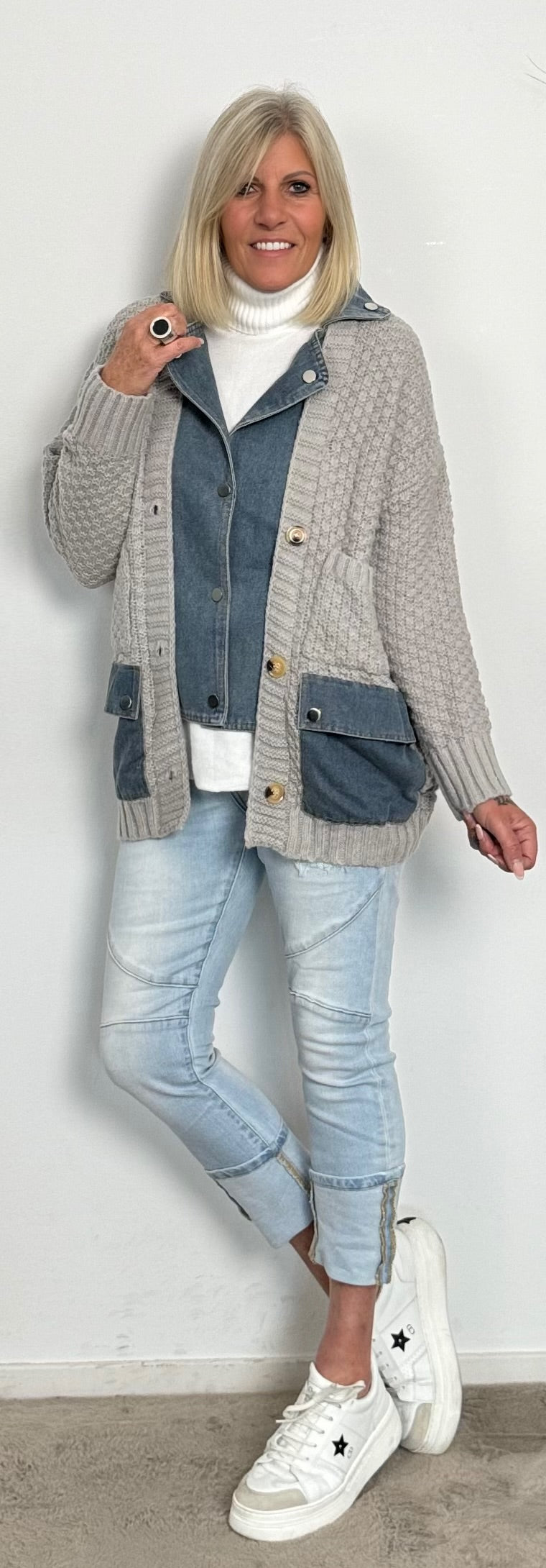 Strickjacke mit Jeanselementen "Cleo" - grau-denim