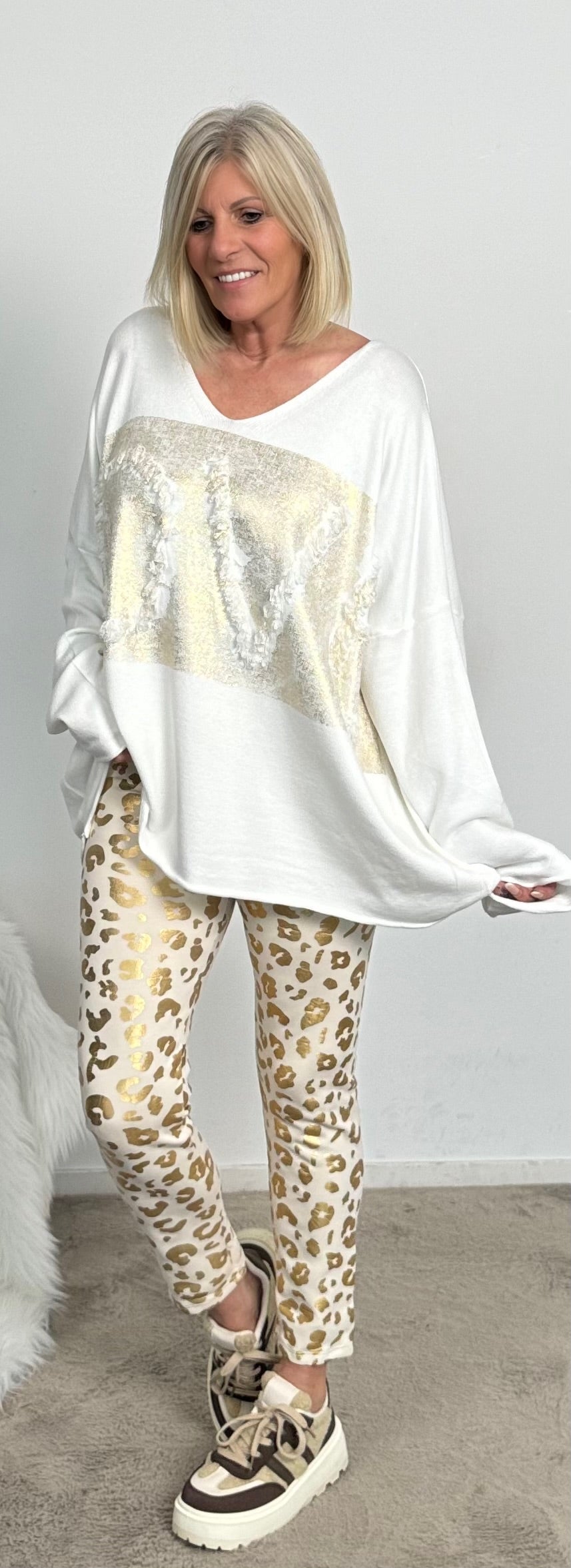 Oversized sweater "Love" - ​​white-gold