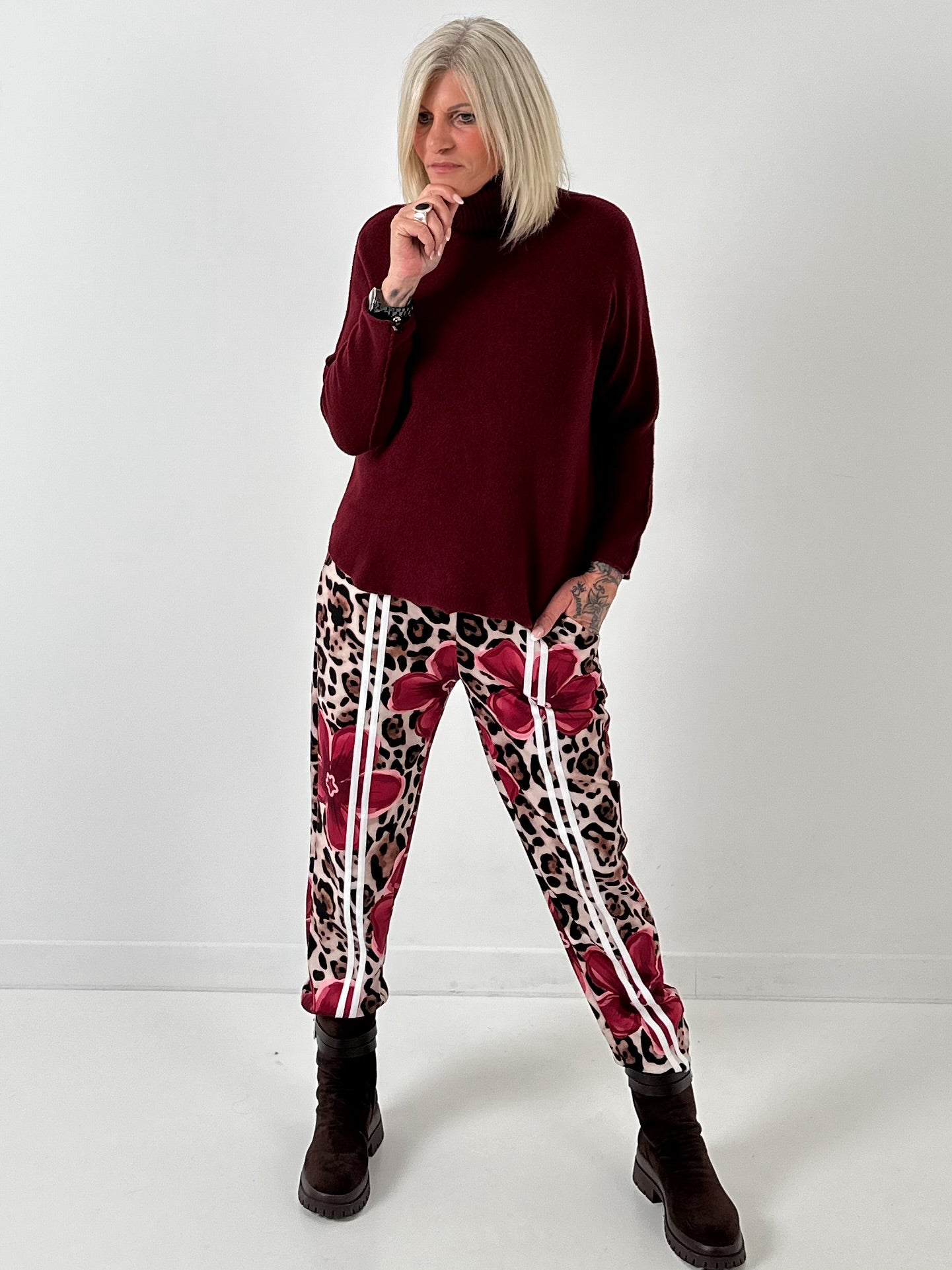 Pants model "Wild Blossom" - burgundy-multicolored