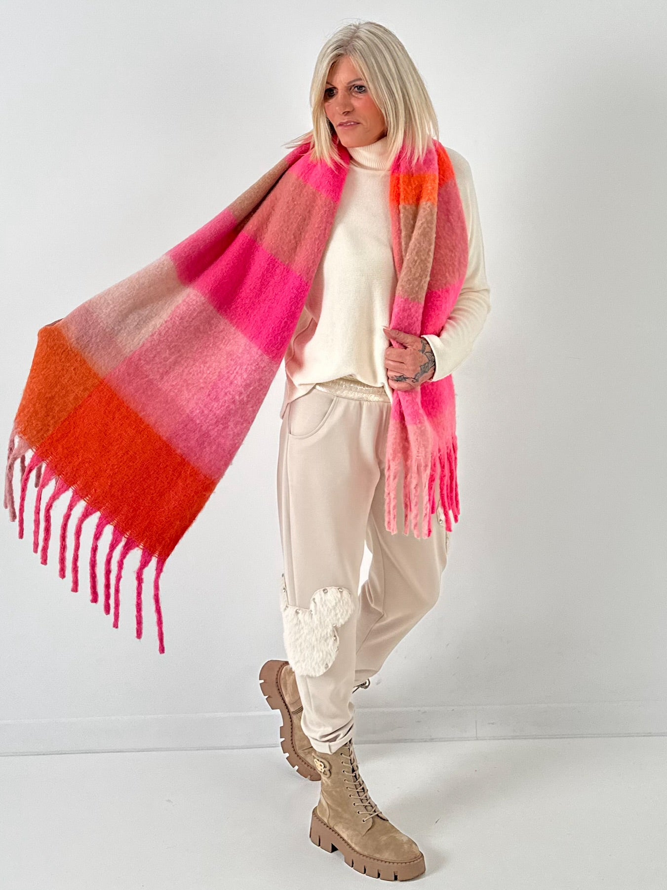 XXL sjaal model "Color Flow" - roze-veelkleurig