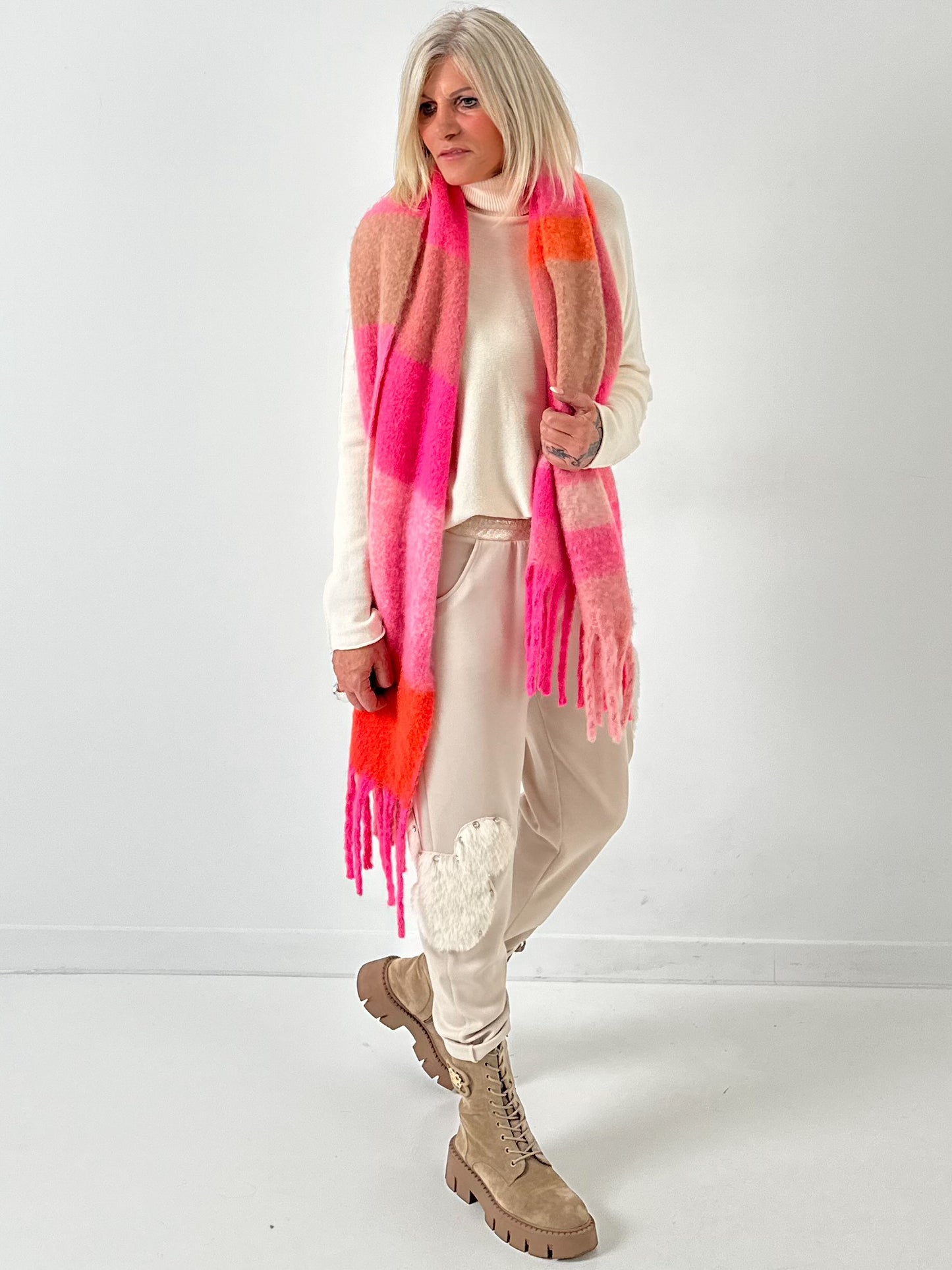 Pants model “Furry Patch” - beige