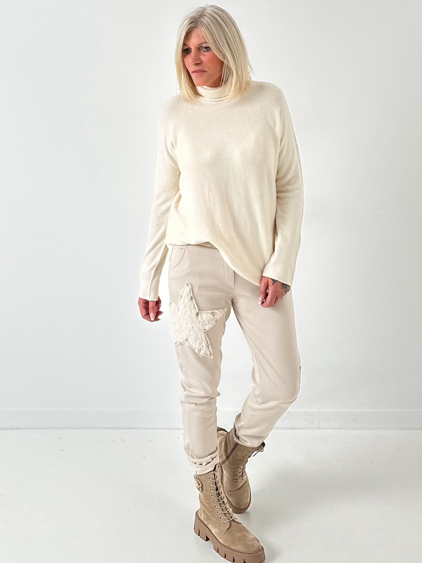 Pants model "Star" - beige