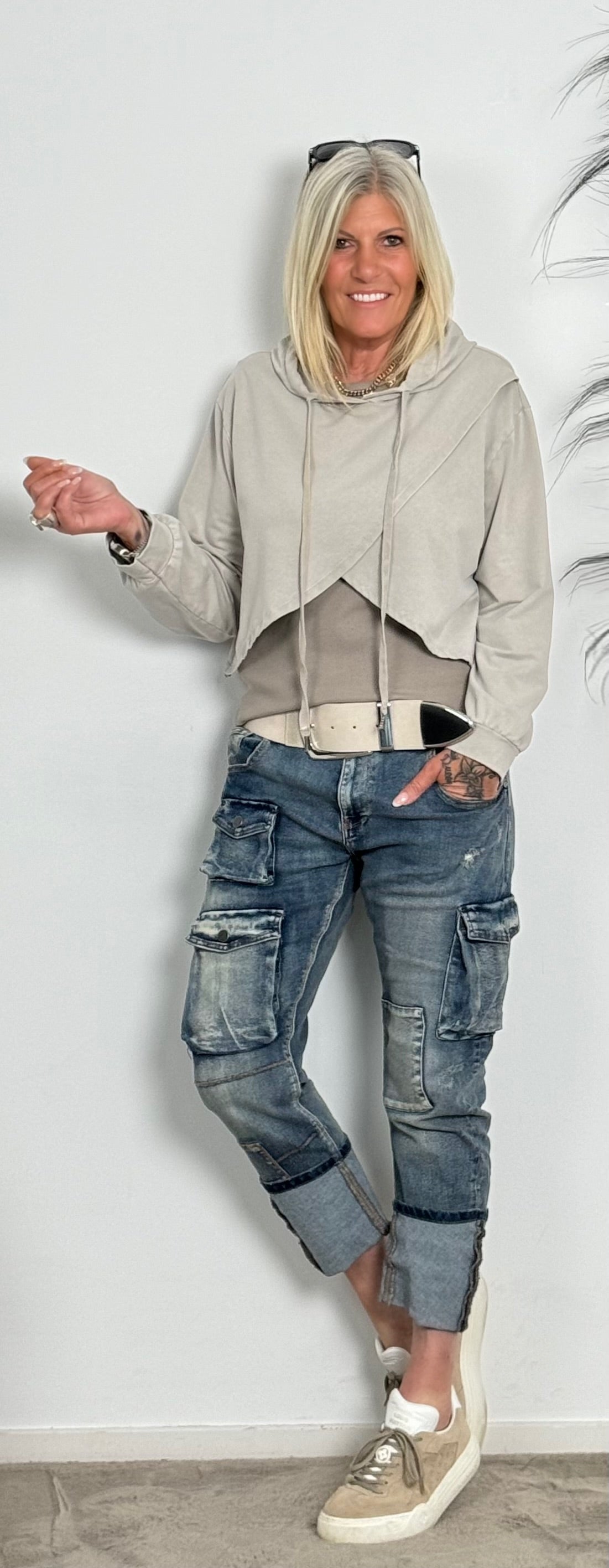 Crop stone washed hoodie met capuchon "Lara" - taupe