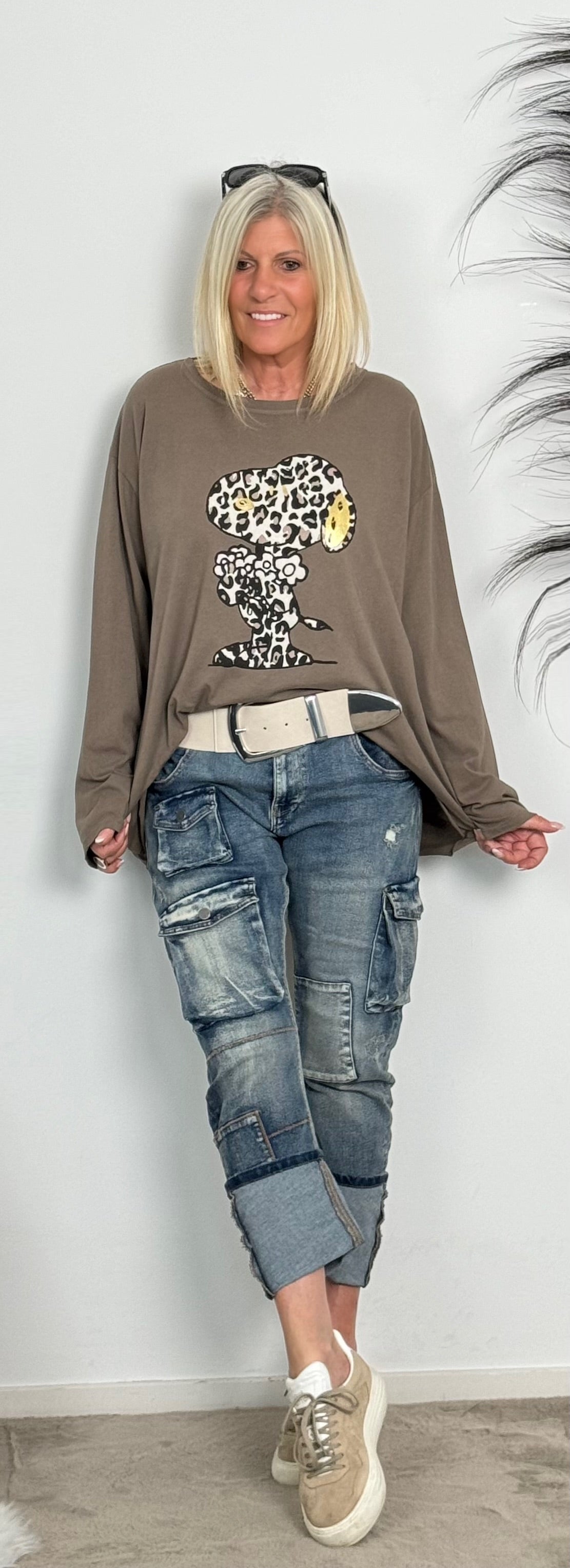 Oversized Shirt "Dog Love" - taupe