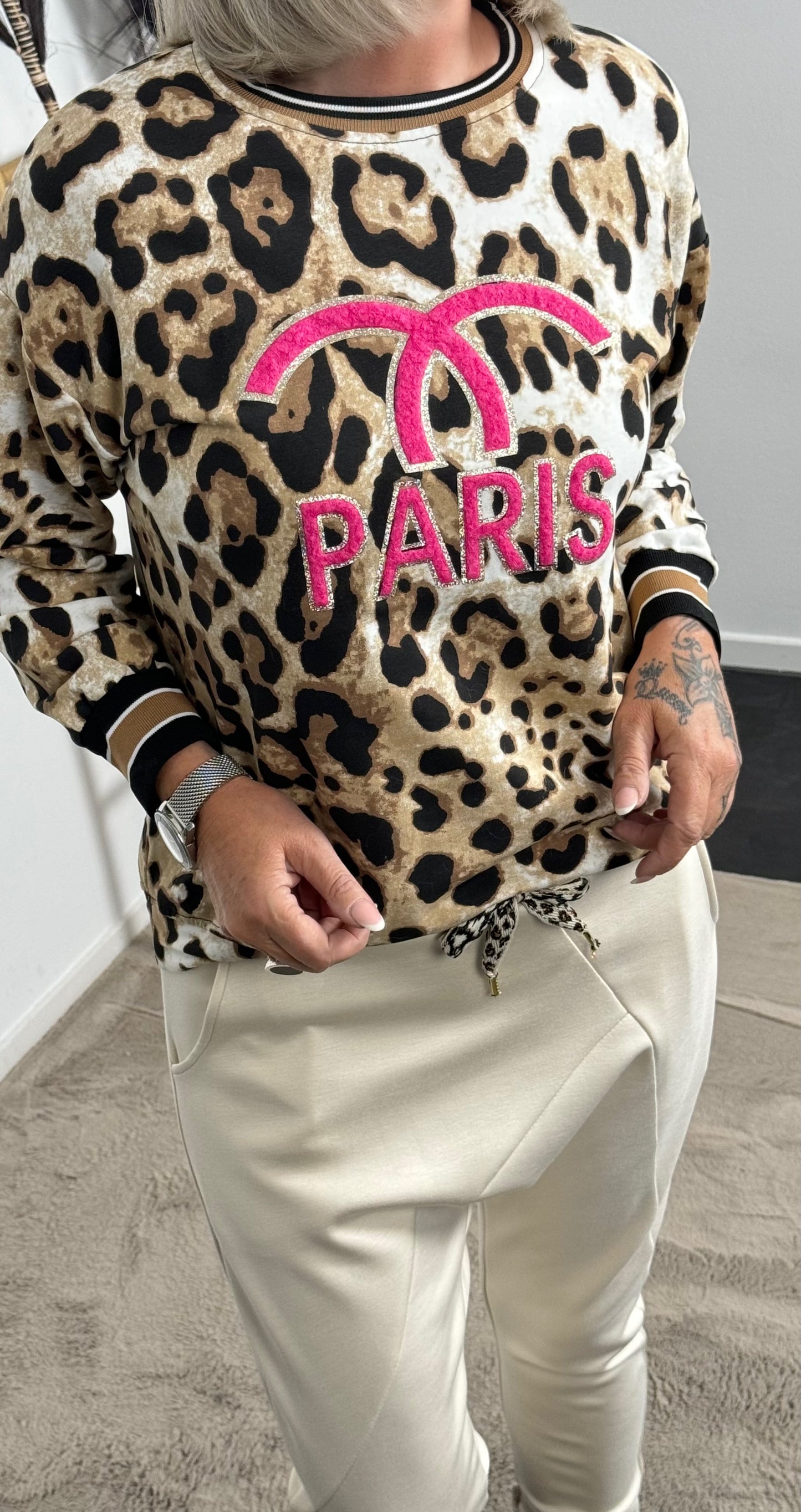 Sweatshirt "PARIS NO 1" - beige-leo