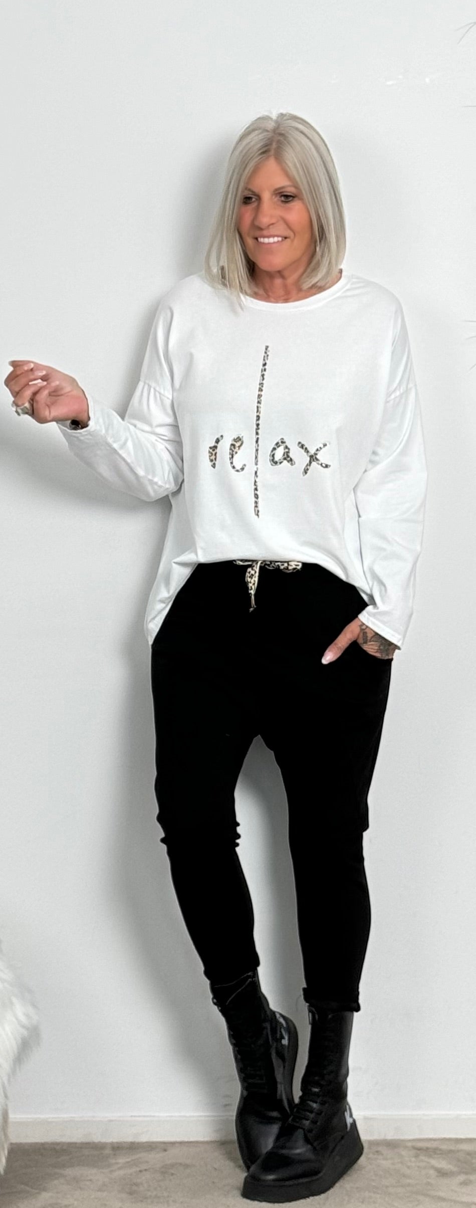 Shirt "Relax" - weiss