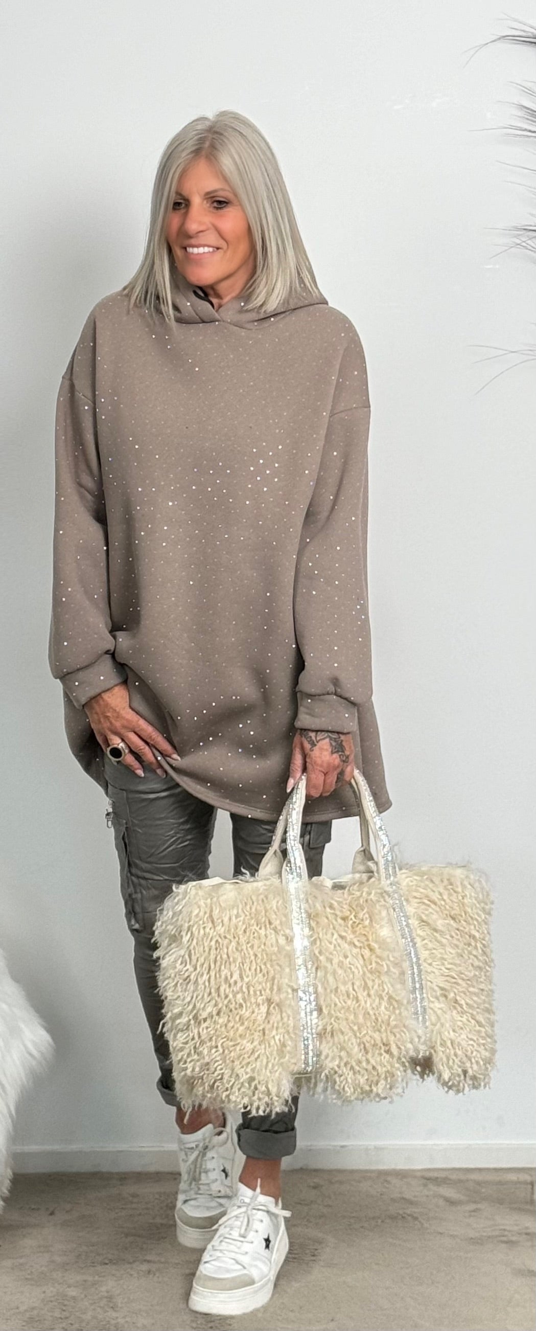 Long hoodie with glitter stones allover "Mel" - taupe