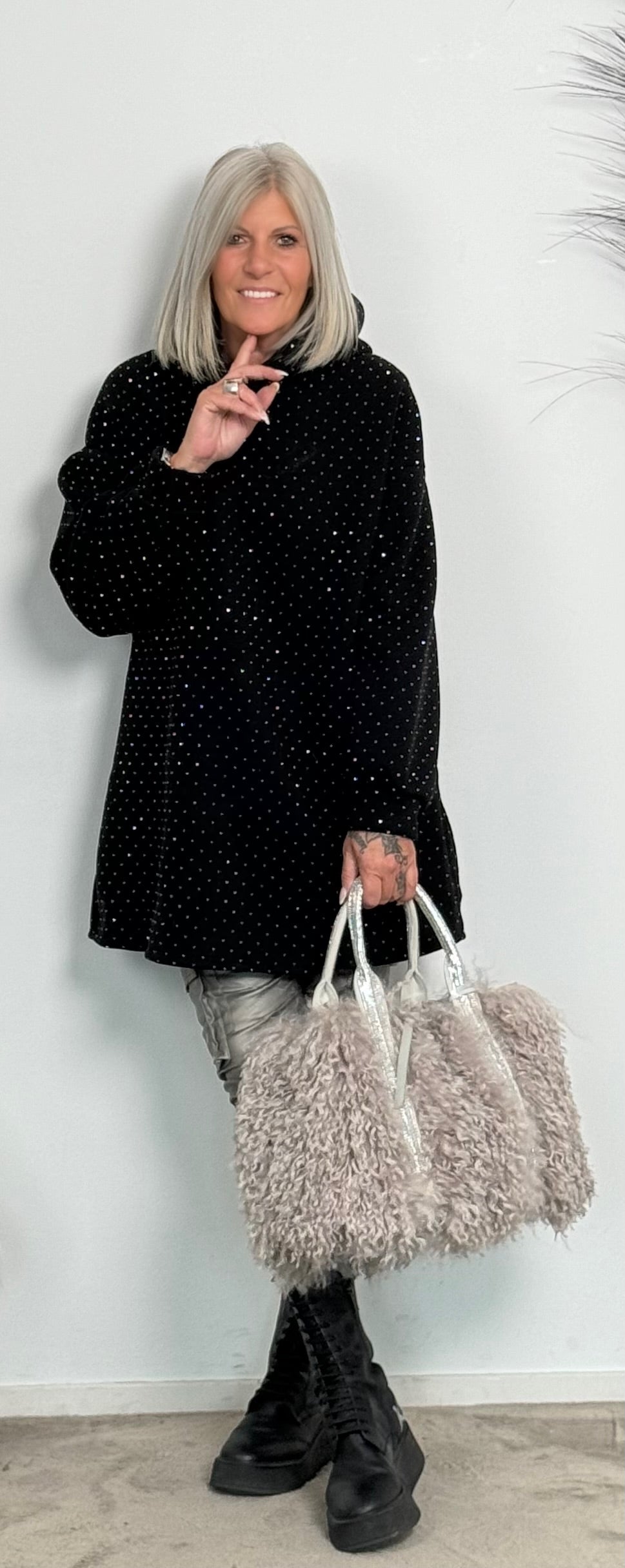 Long hoodie with glitter stones allover "Mel" - black