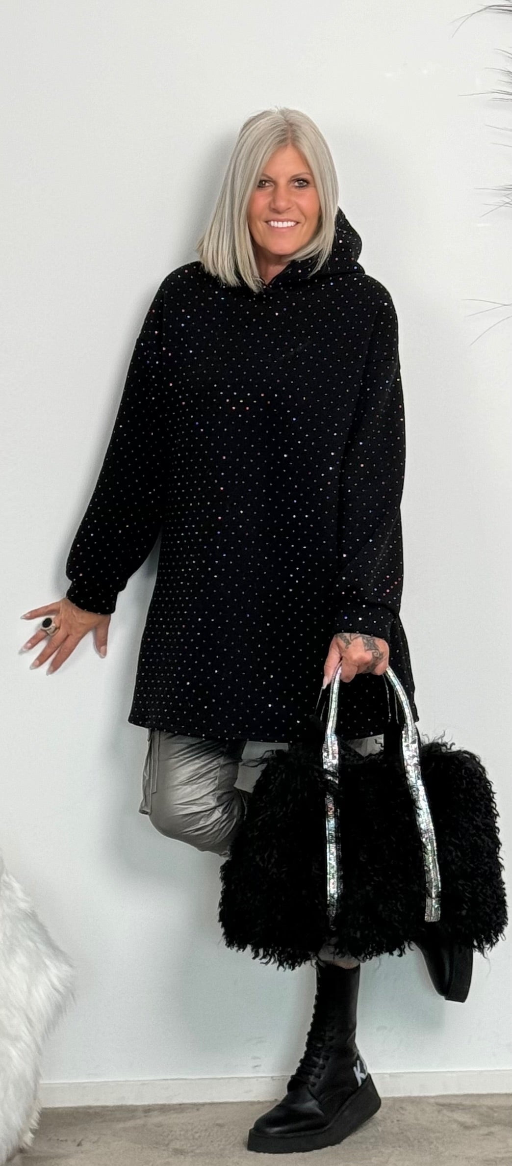 Long hoodie with glitter stones allover "Mel" - black