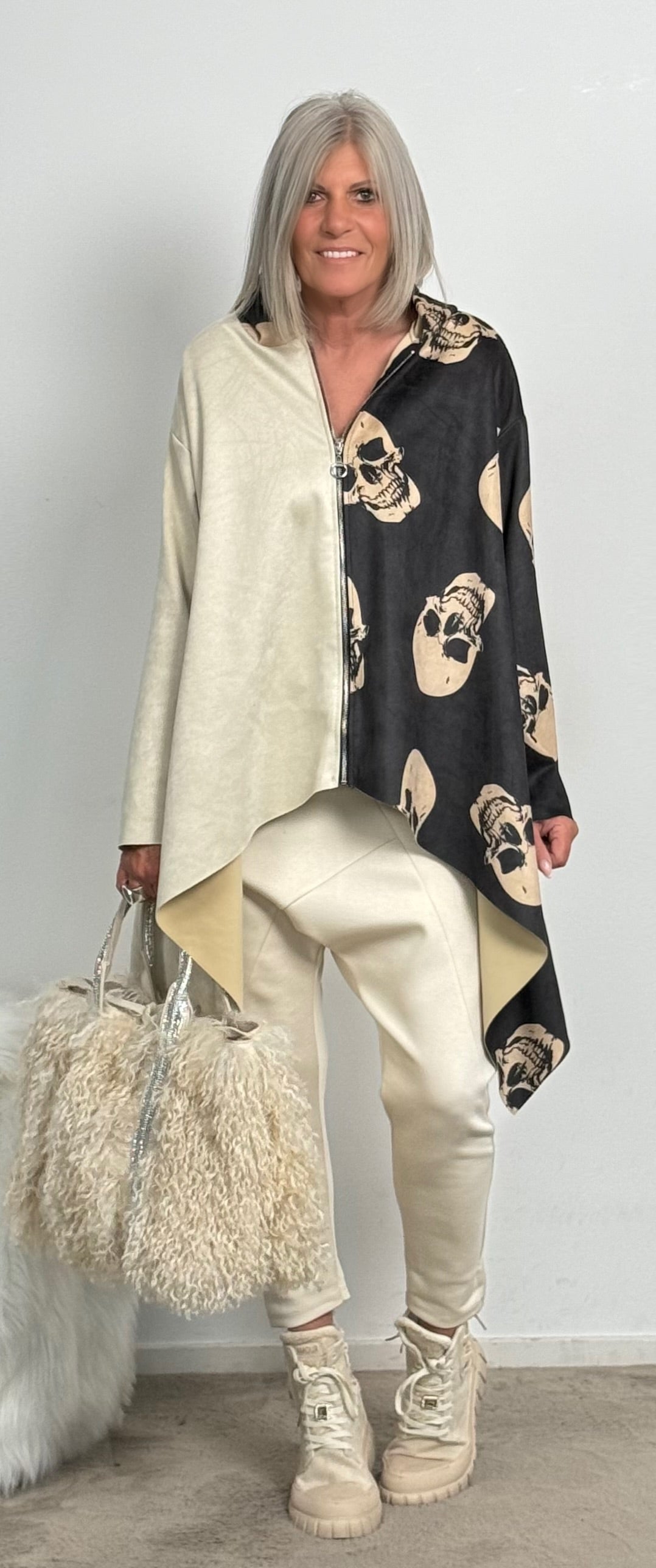 Hoodiejack met ritssluiting "Skull" - zwart-beige