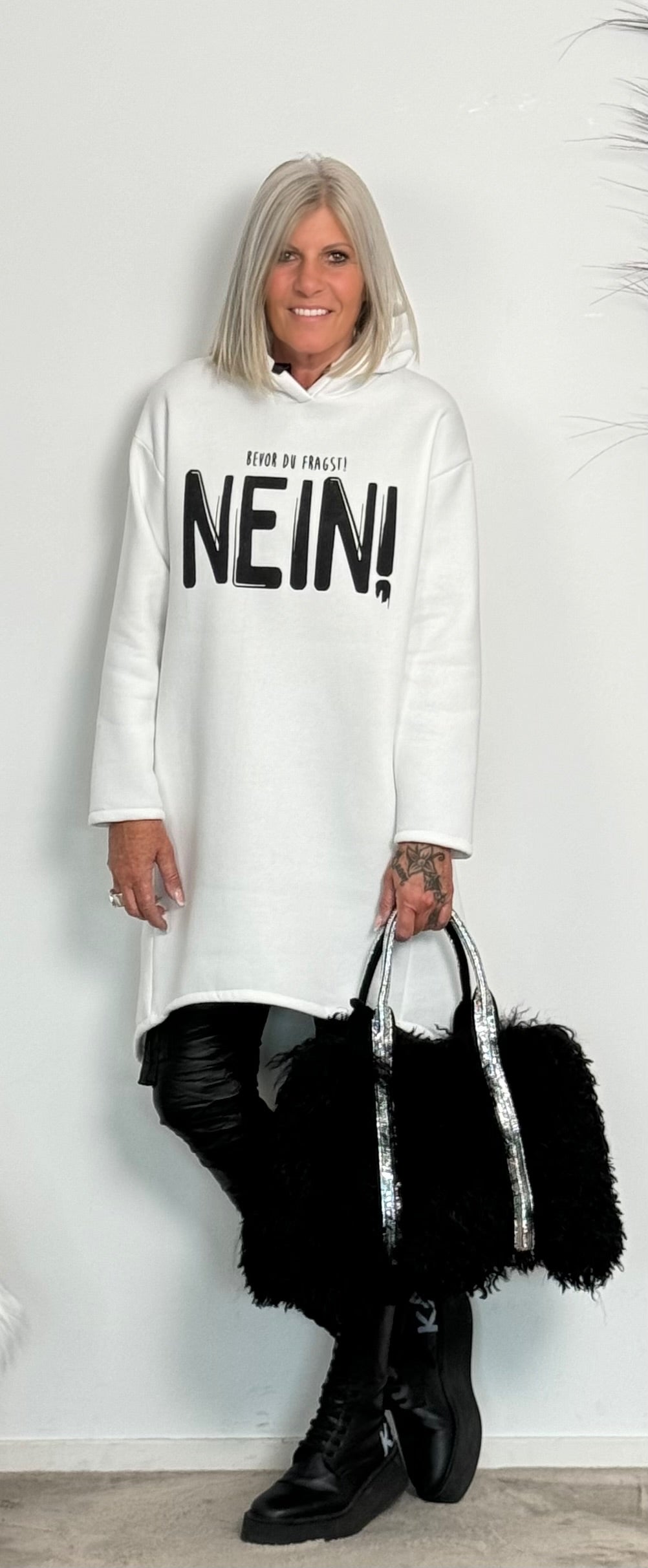 Long Hoodie "Bevor du fragst NEIN" - weiss