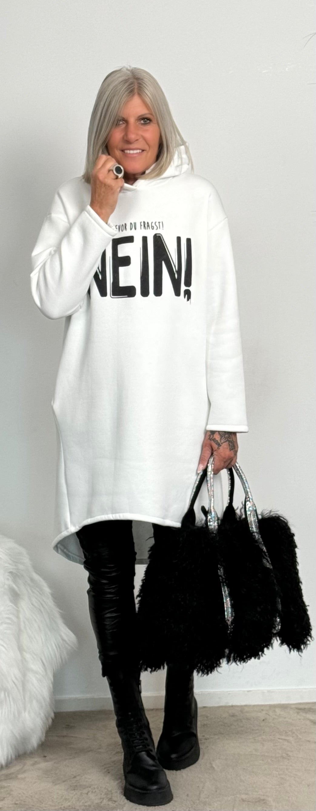 Long Hoodie "Bevor du fragst NEIN" - weiss