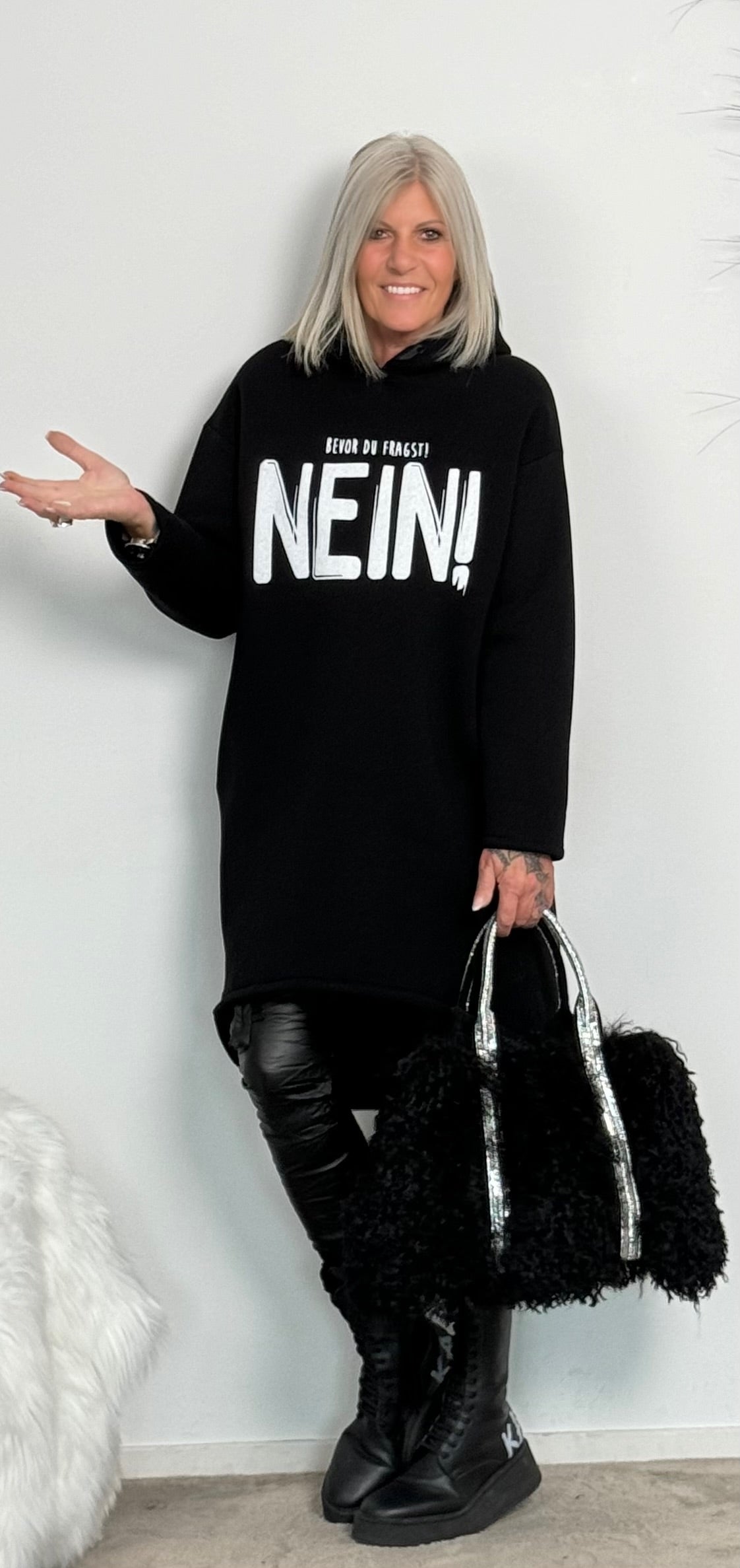 Long Hoodie "Bevor du fragst NEIN" - schwarz