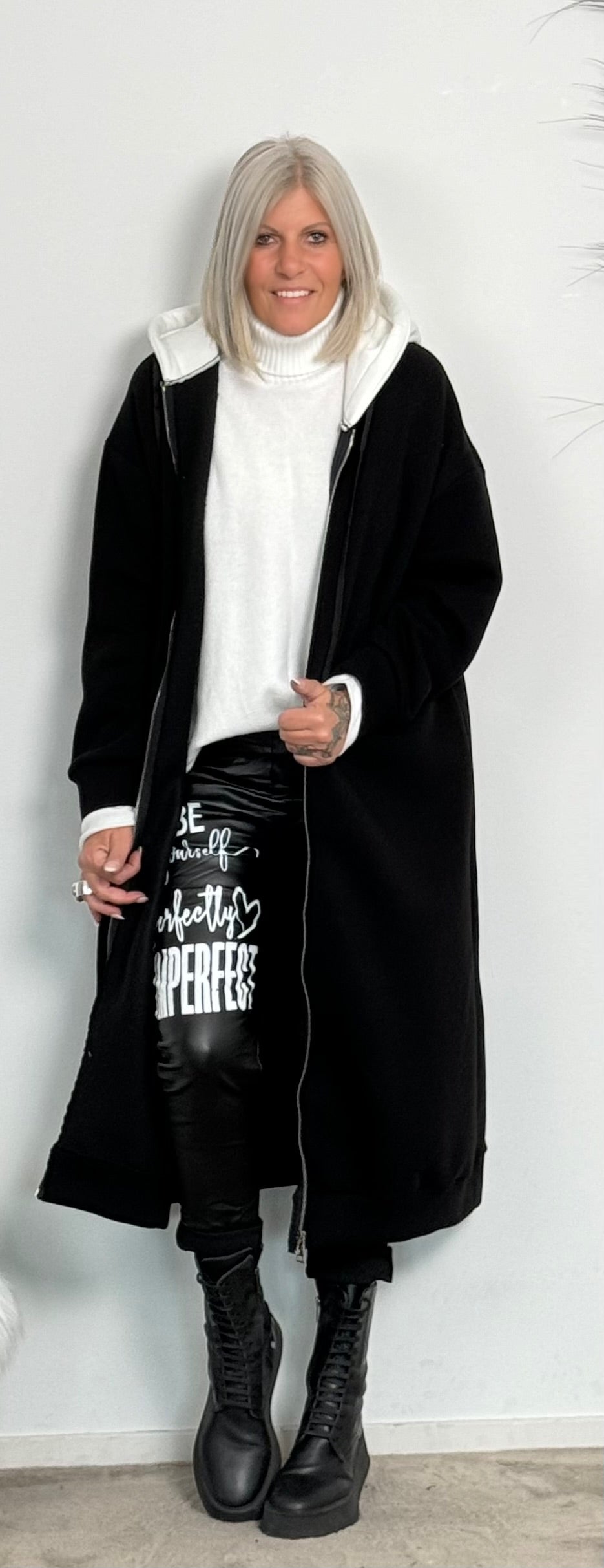 Sweatshirt coat "Don't follow..." - black