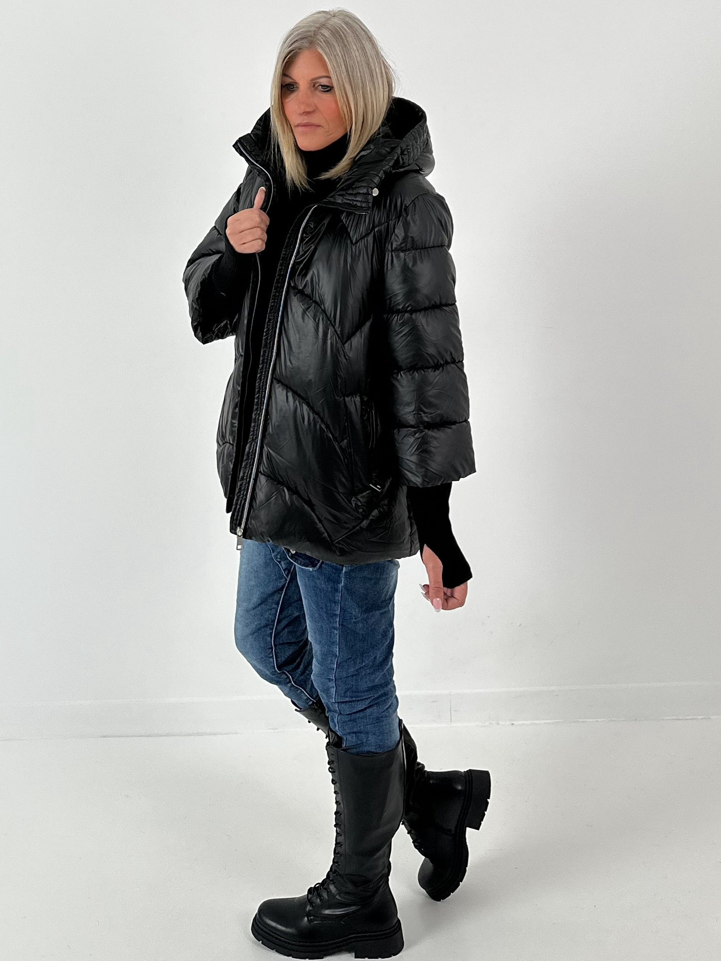 Jas model "Night Shift" - zwart