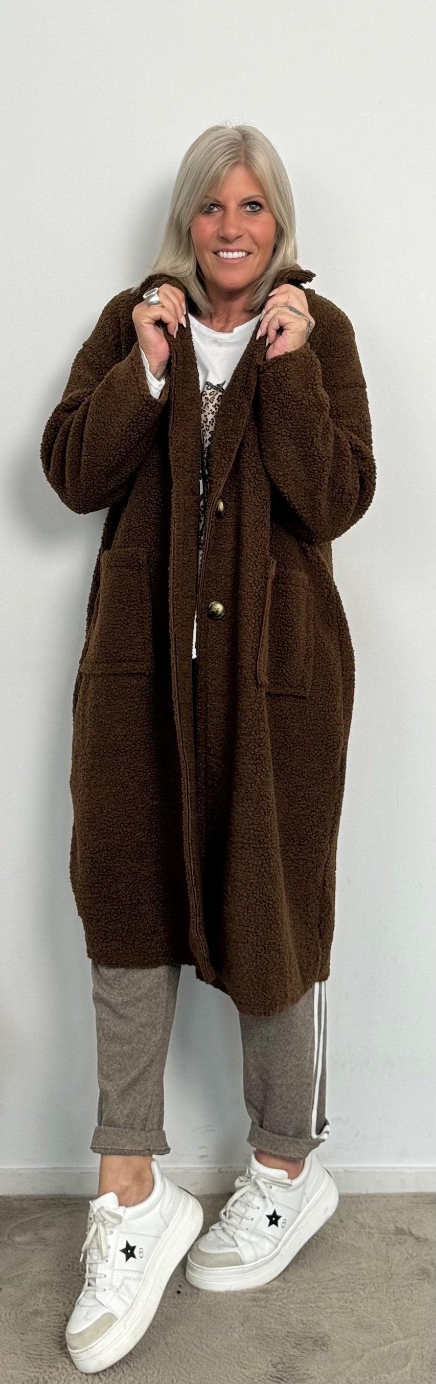 Coat "Feel Good" - chocolate