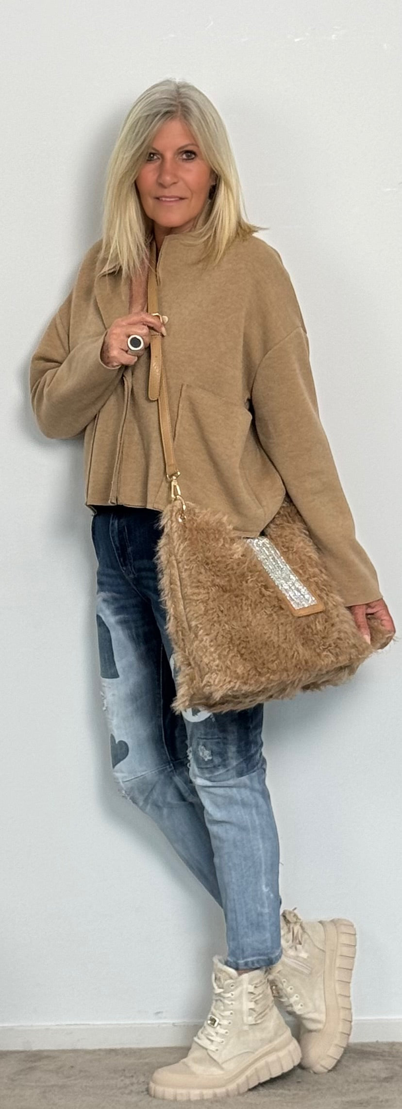 Boxy knit blazer "Ramona" - camel