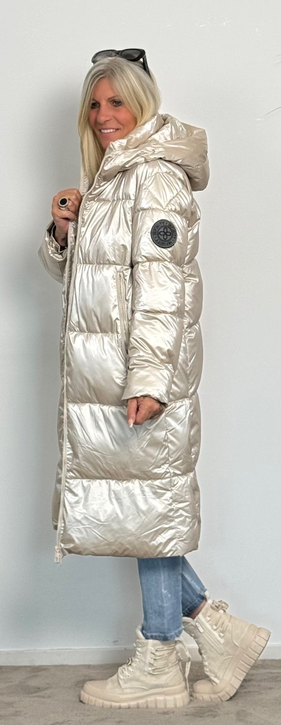 Quilted coat "Infinity" - beige