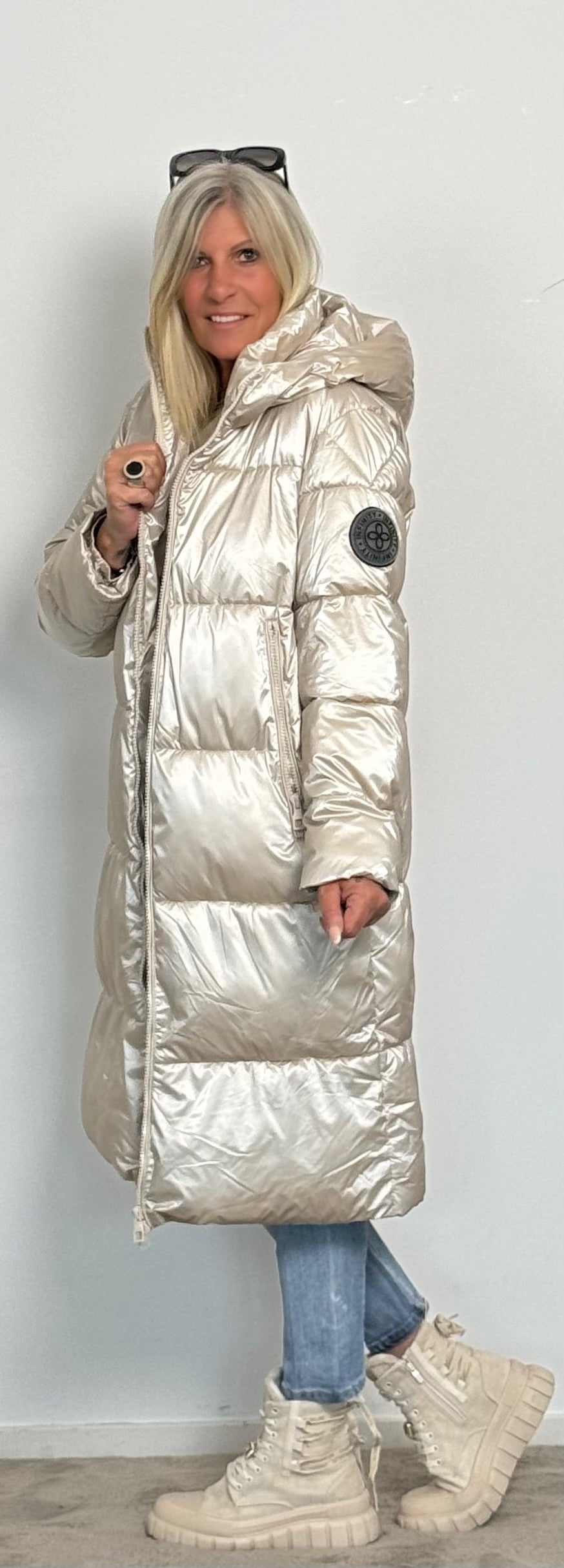 Quilted coat "Infinity" - beige