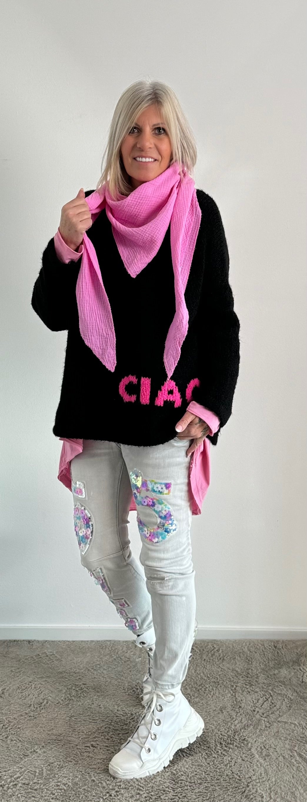 Sweater model "Ciao" - black