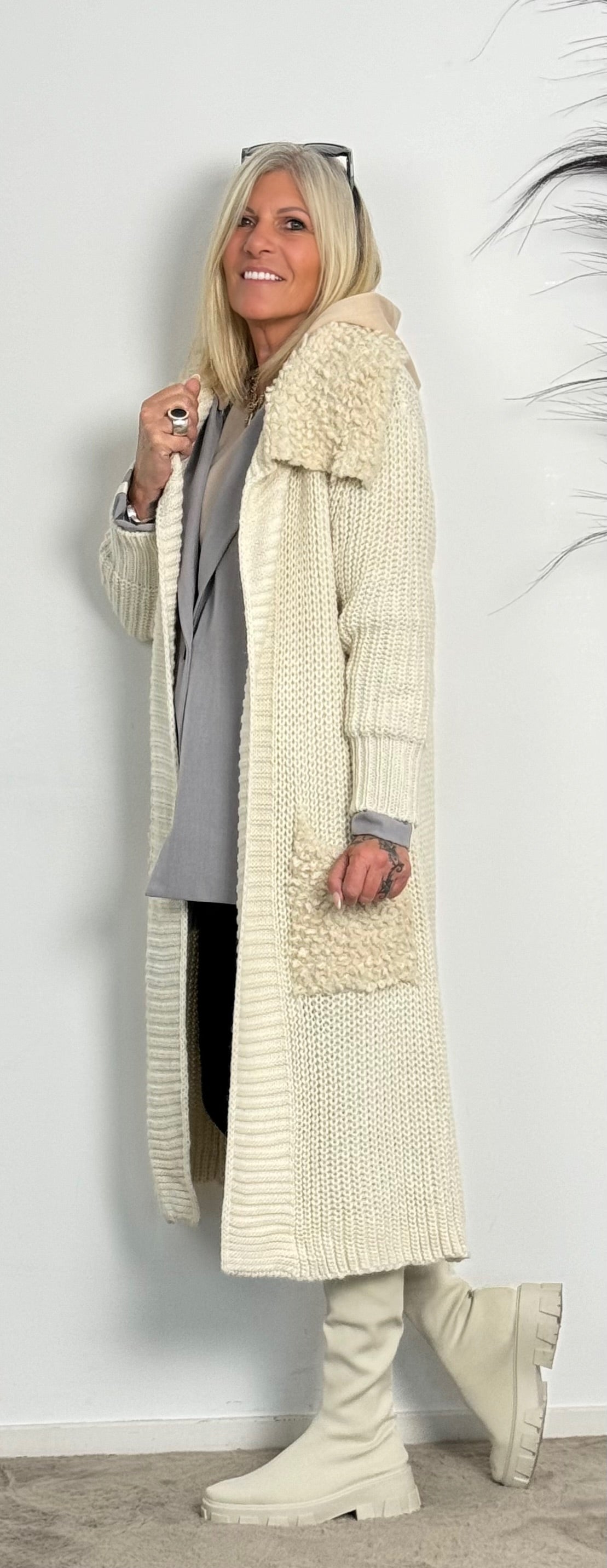 Chunky knit coat "Svenja" - beige