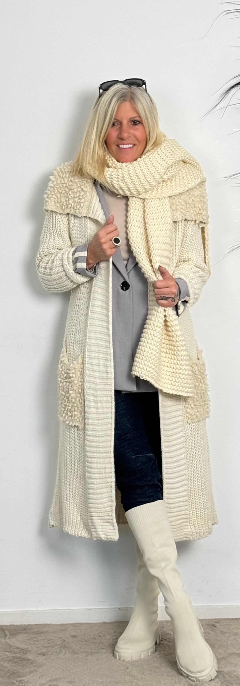 Chunky knit coat "Svenja" - beige