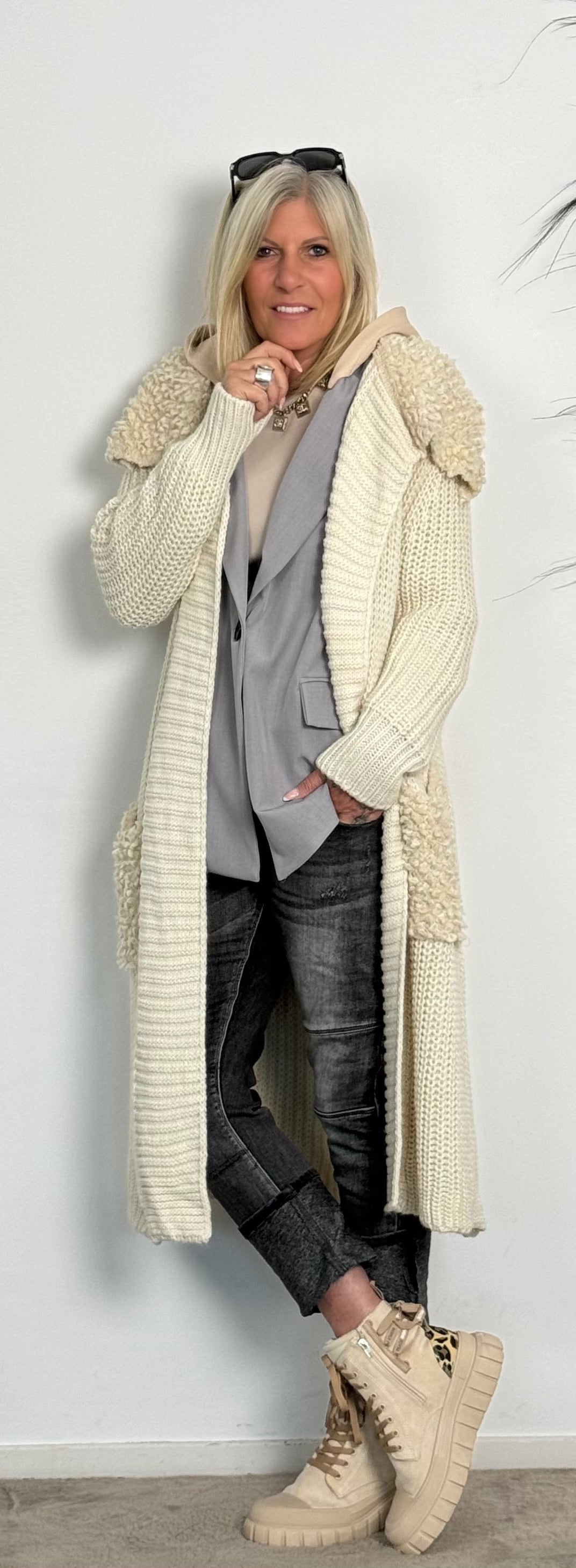 Chunky knit coat "Svenja" - beige