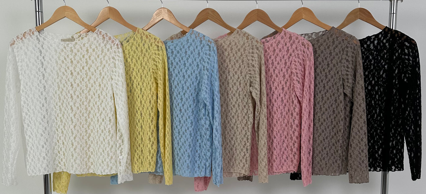 Spitzenshirt mit Muster - 7 Farben