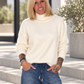 Weicher Pullover mit Stehkragen - creme