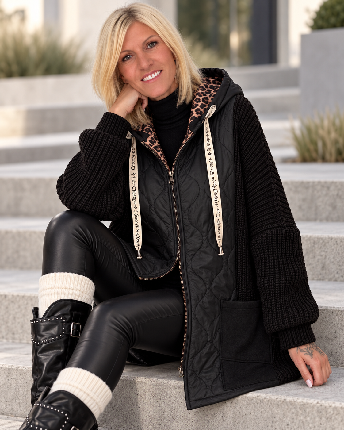 Oversized jacket in a mixed material design - black