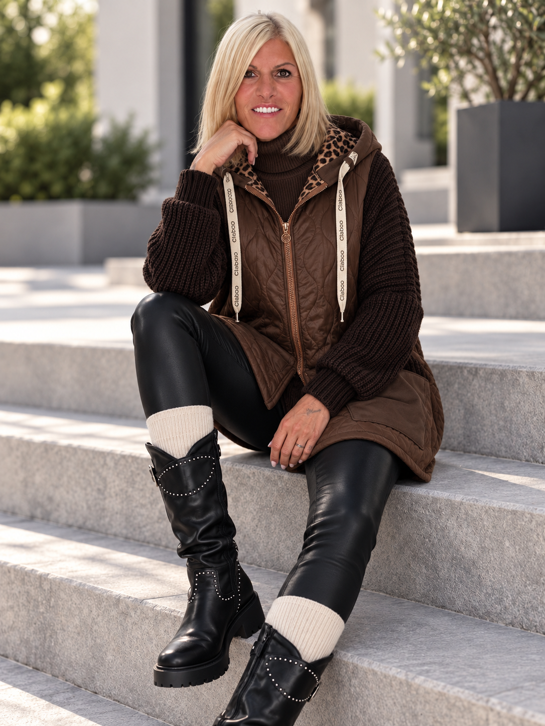 Oversized jacket in a material mix - mocha
