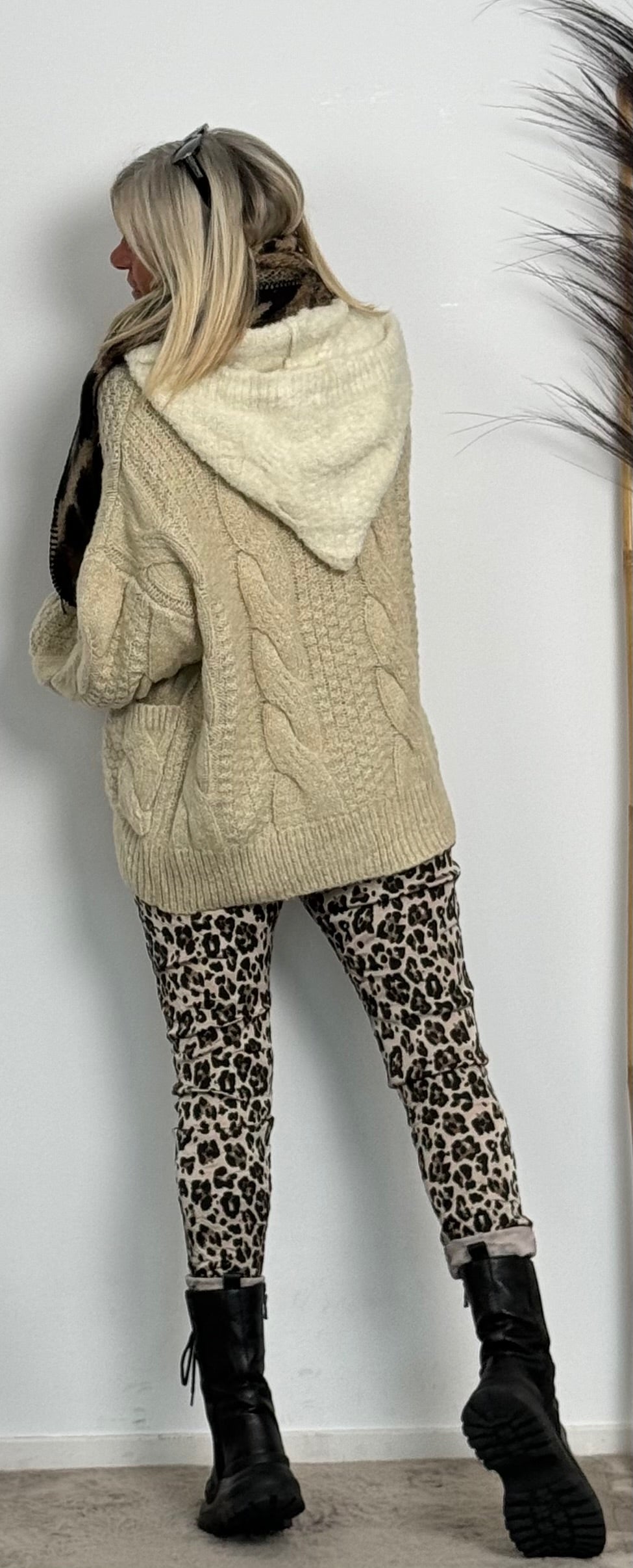 Cardigan with hood "Joyn" - beige