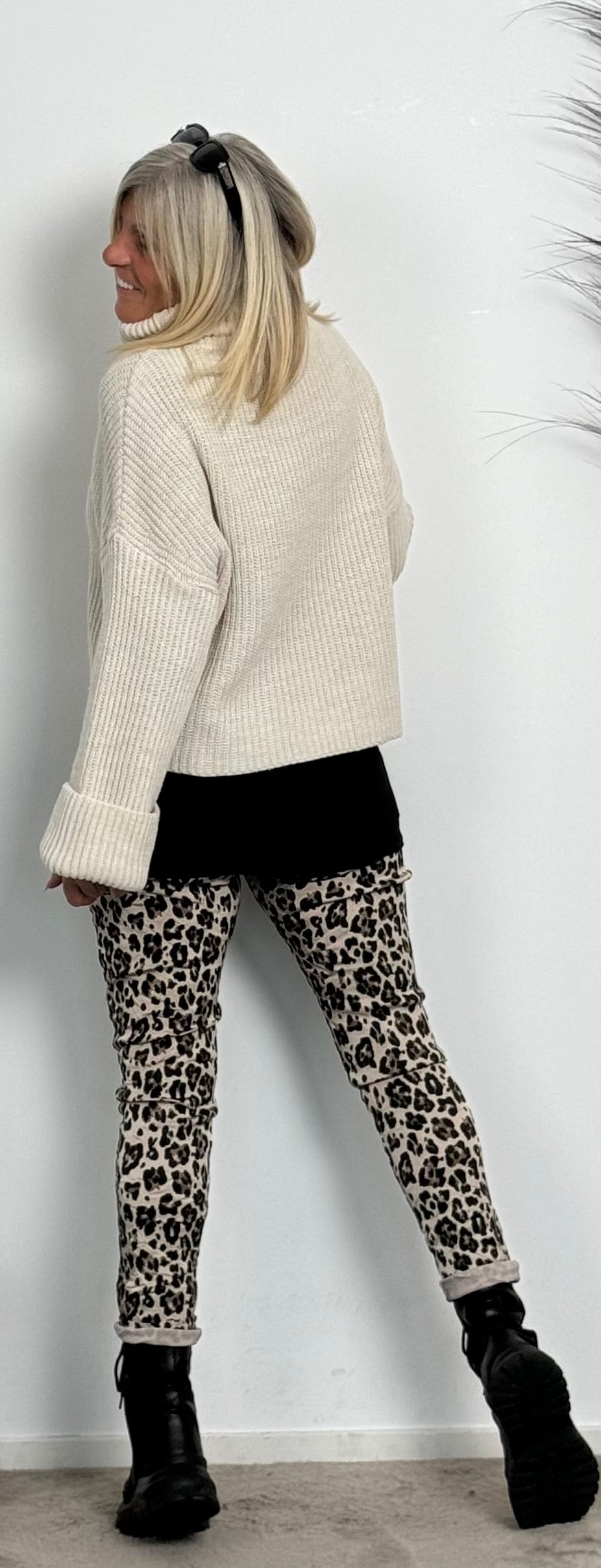 Boxy chunky knit sweater with turtleneck "Ivory" - beige