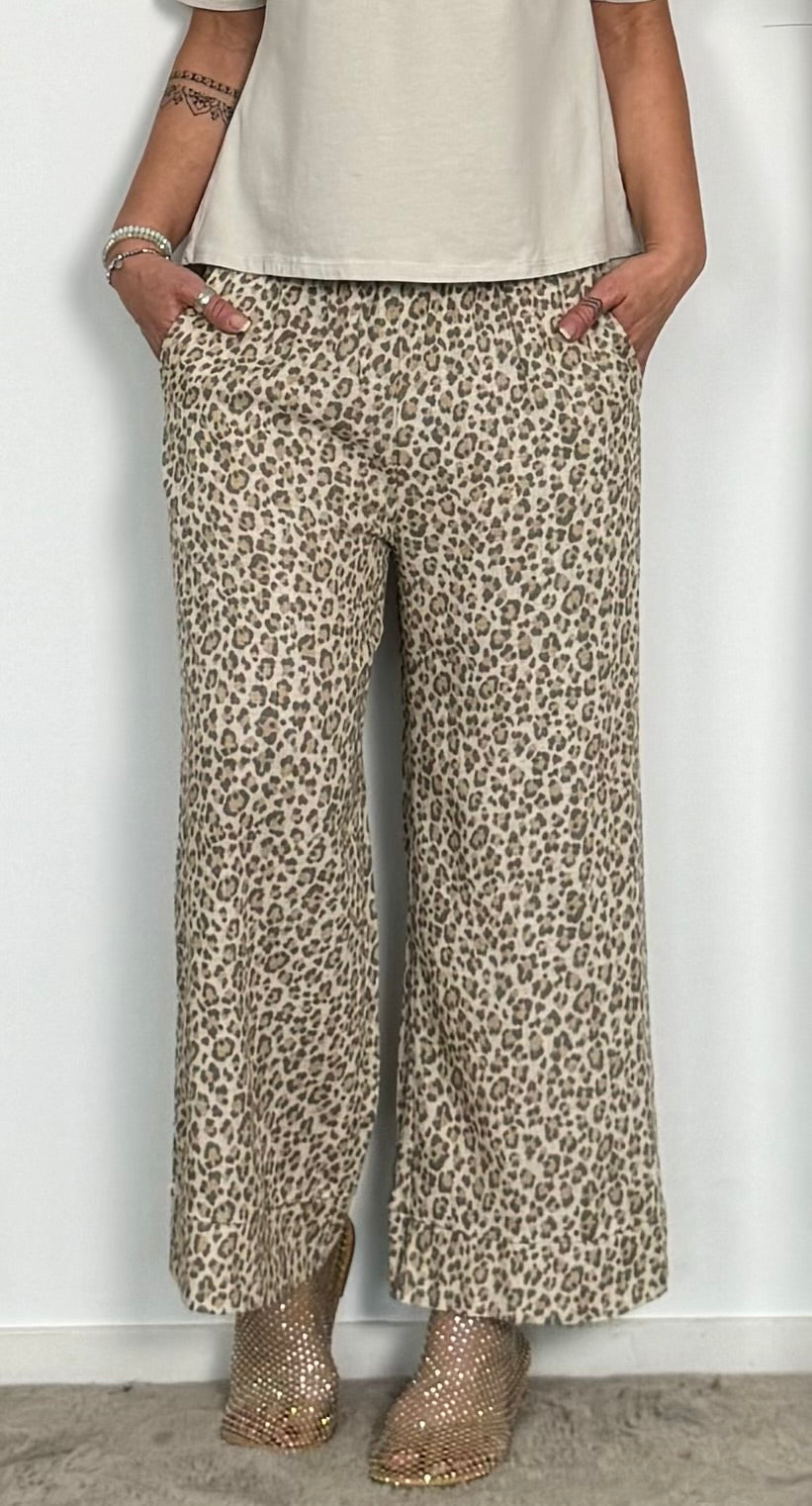 Linen trousers in Marlene style "Gela" - beige