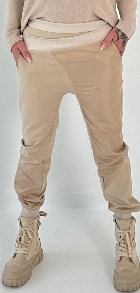 Pants in a sophisticated material mix model "Joy" - beige (available from approx. 19.12.24)