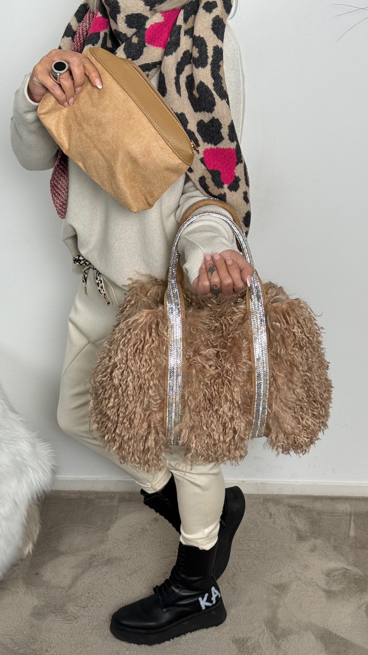 Fur bag "Juna" - taupe