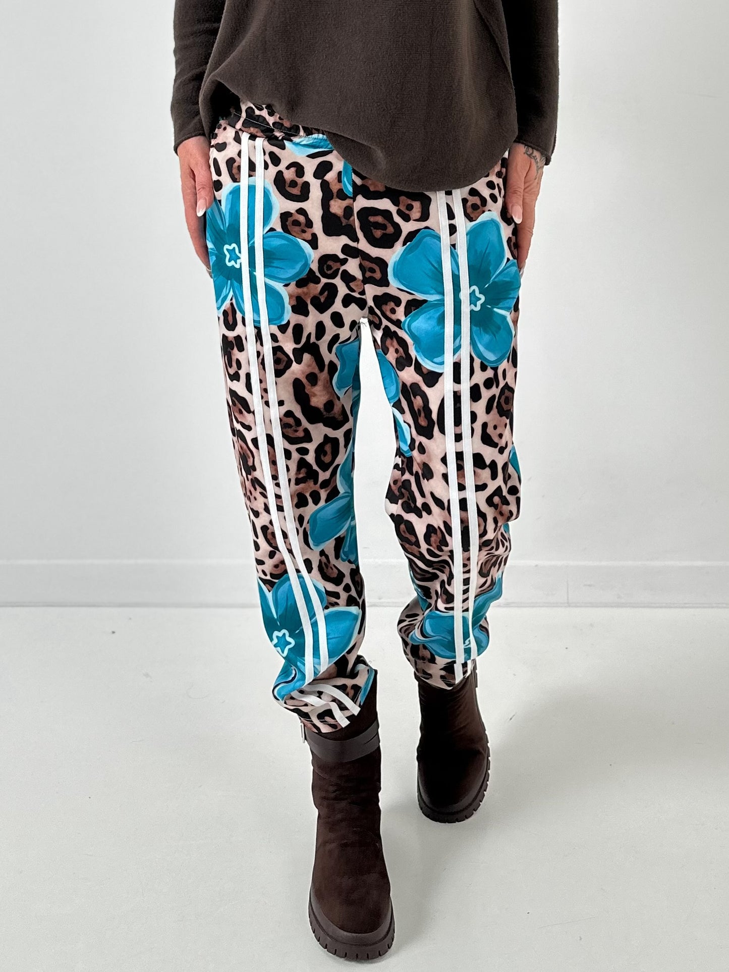 Pants model "Wild Blossom" - turquoise-multicolored