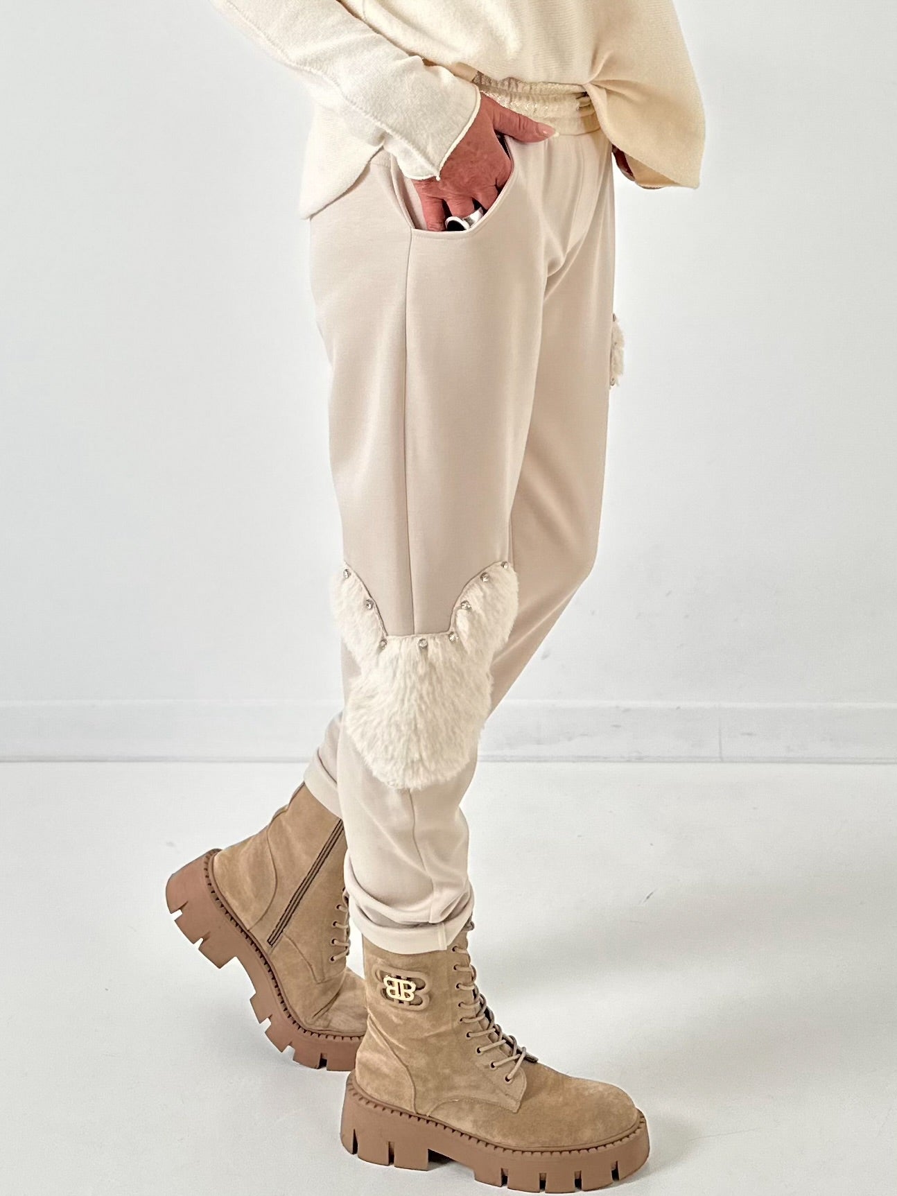 Pants model “Furry Patch” - beige