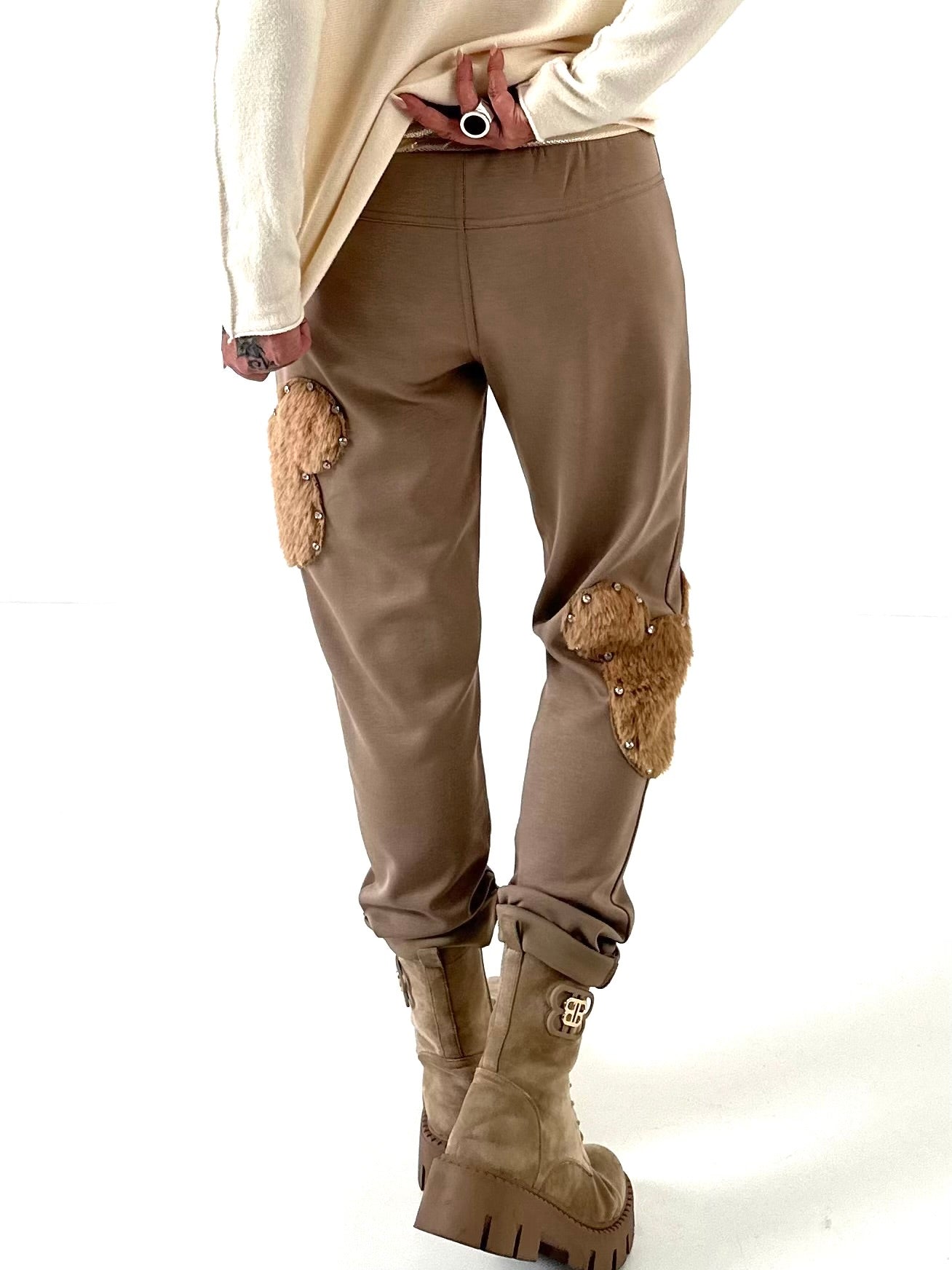 Pants model “Furry Patch” - taupe