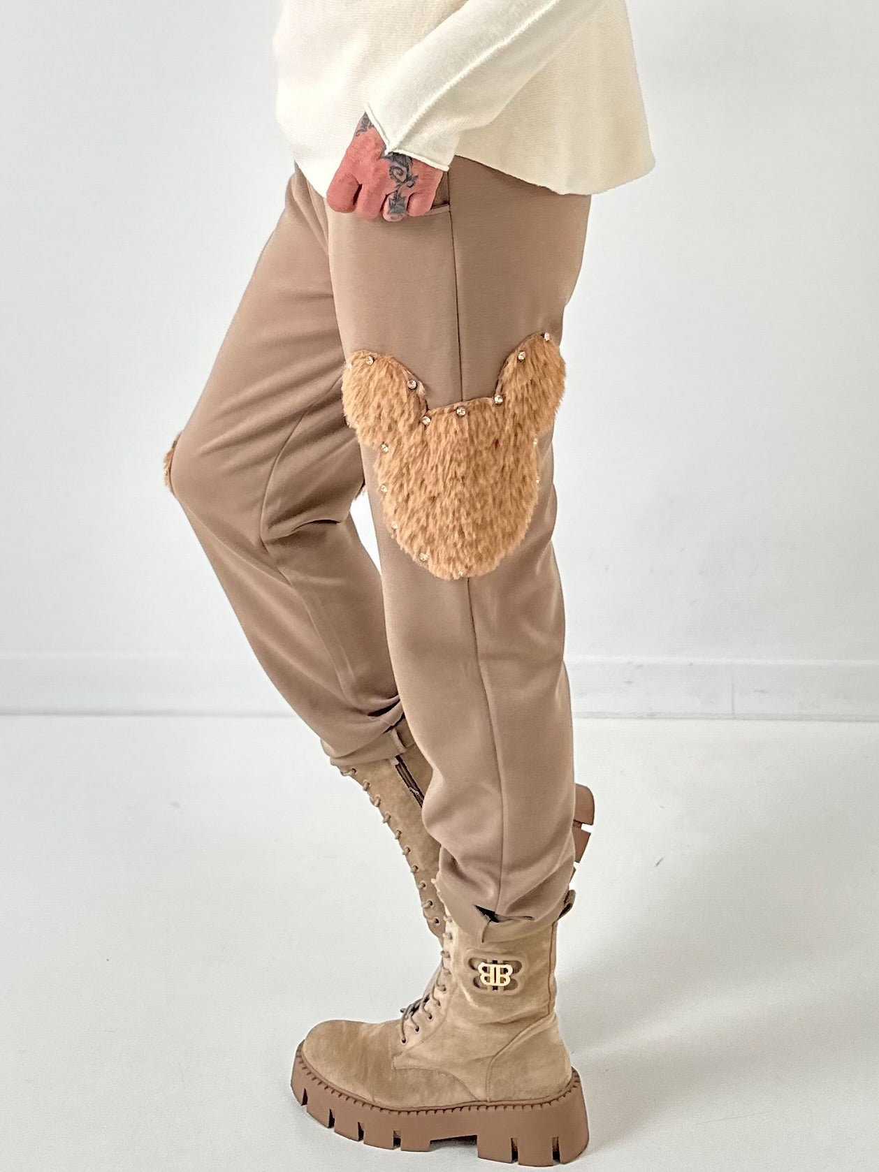 Pants model “Furry Patch” - taupe